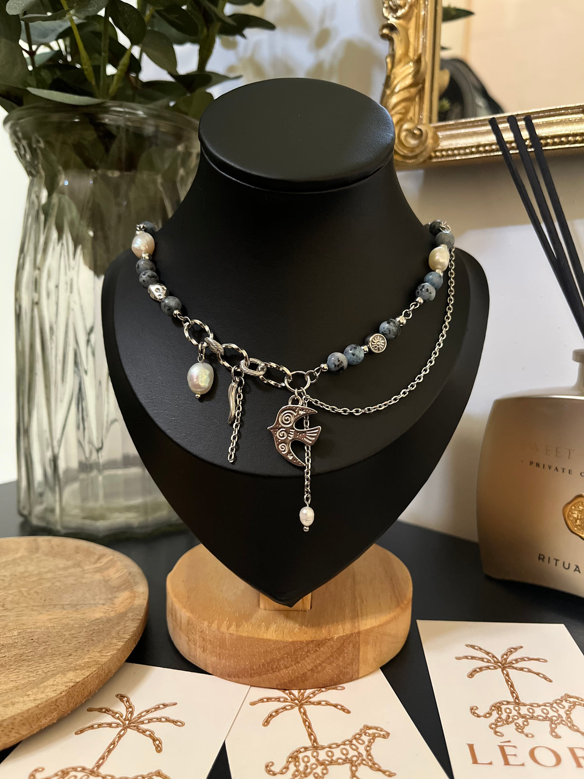 Collier OLGA