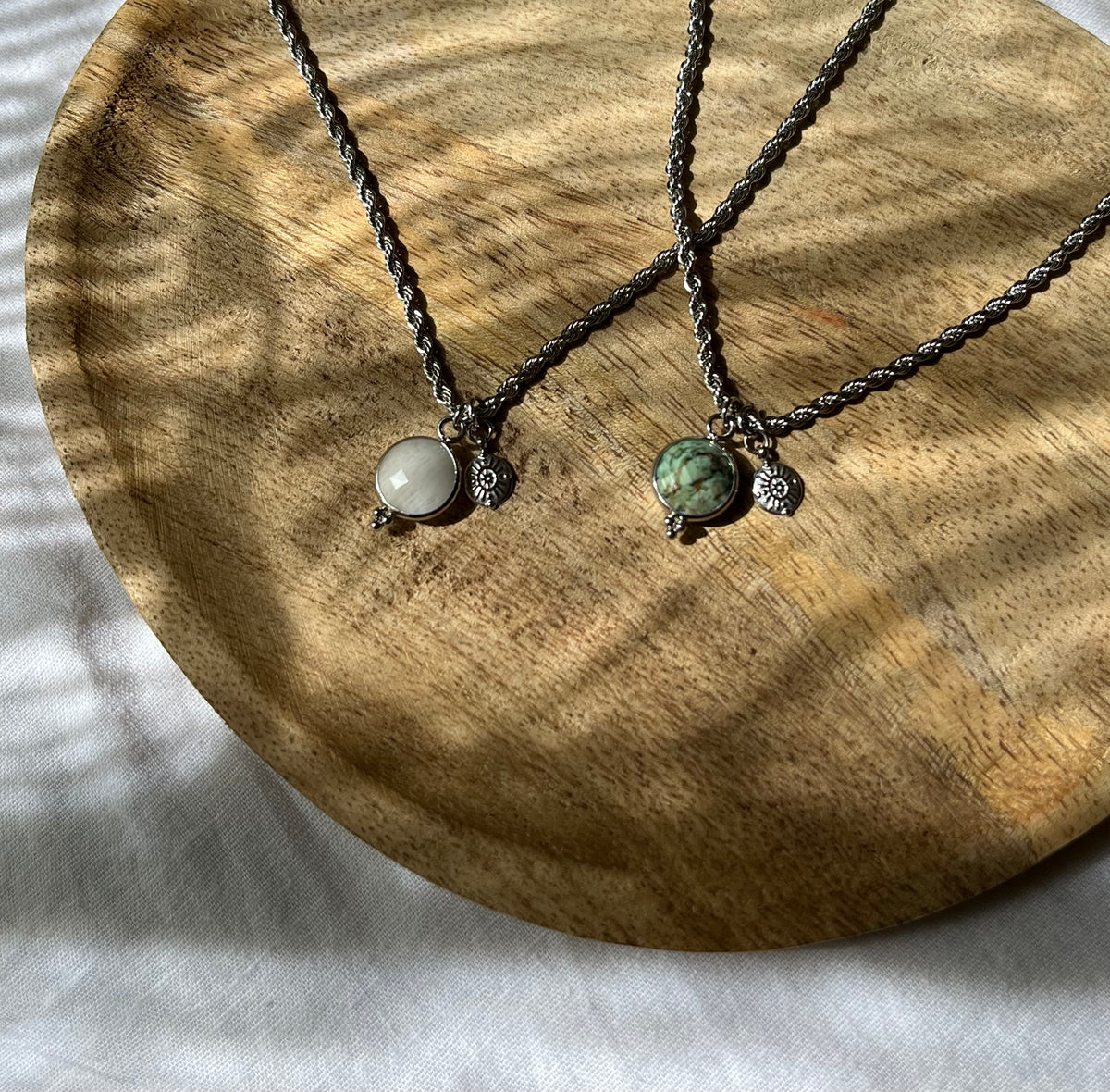 Collier OLI